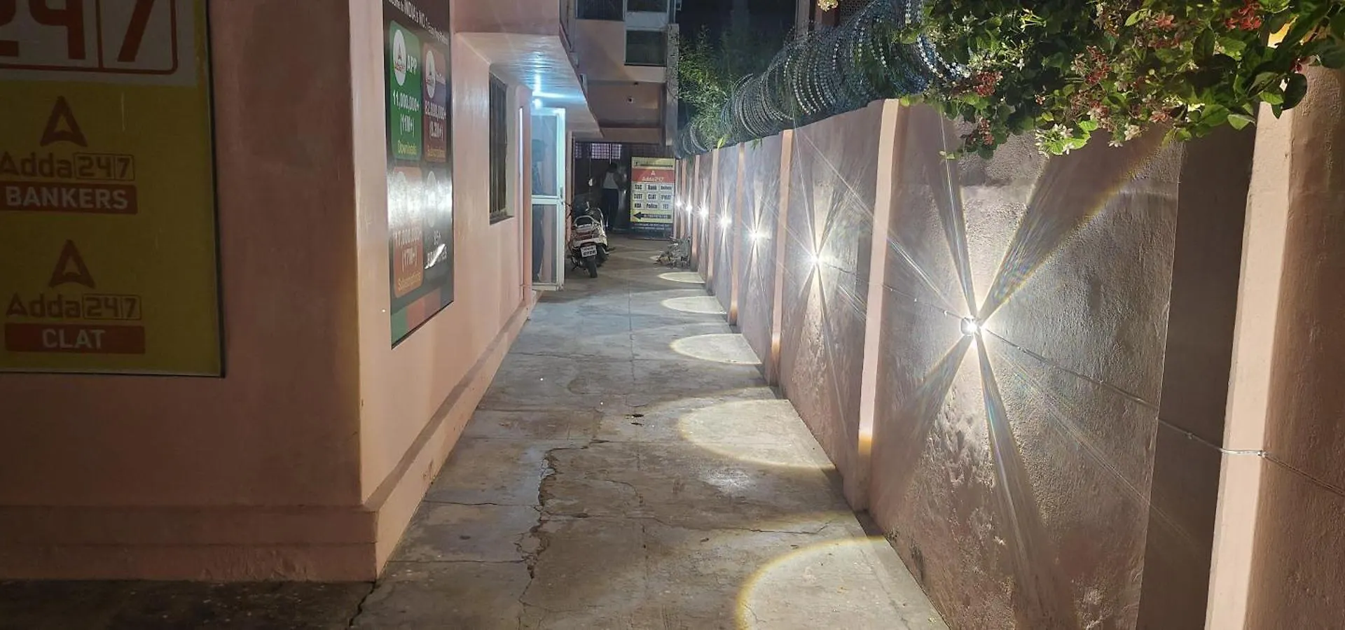 Hotel Divine Orchid Varanasi India