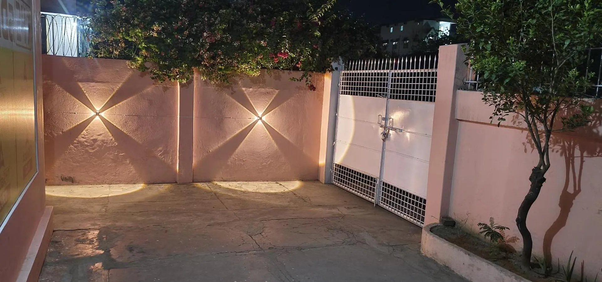 Hotel Divine Orchid Varanasi Affittacamere