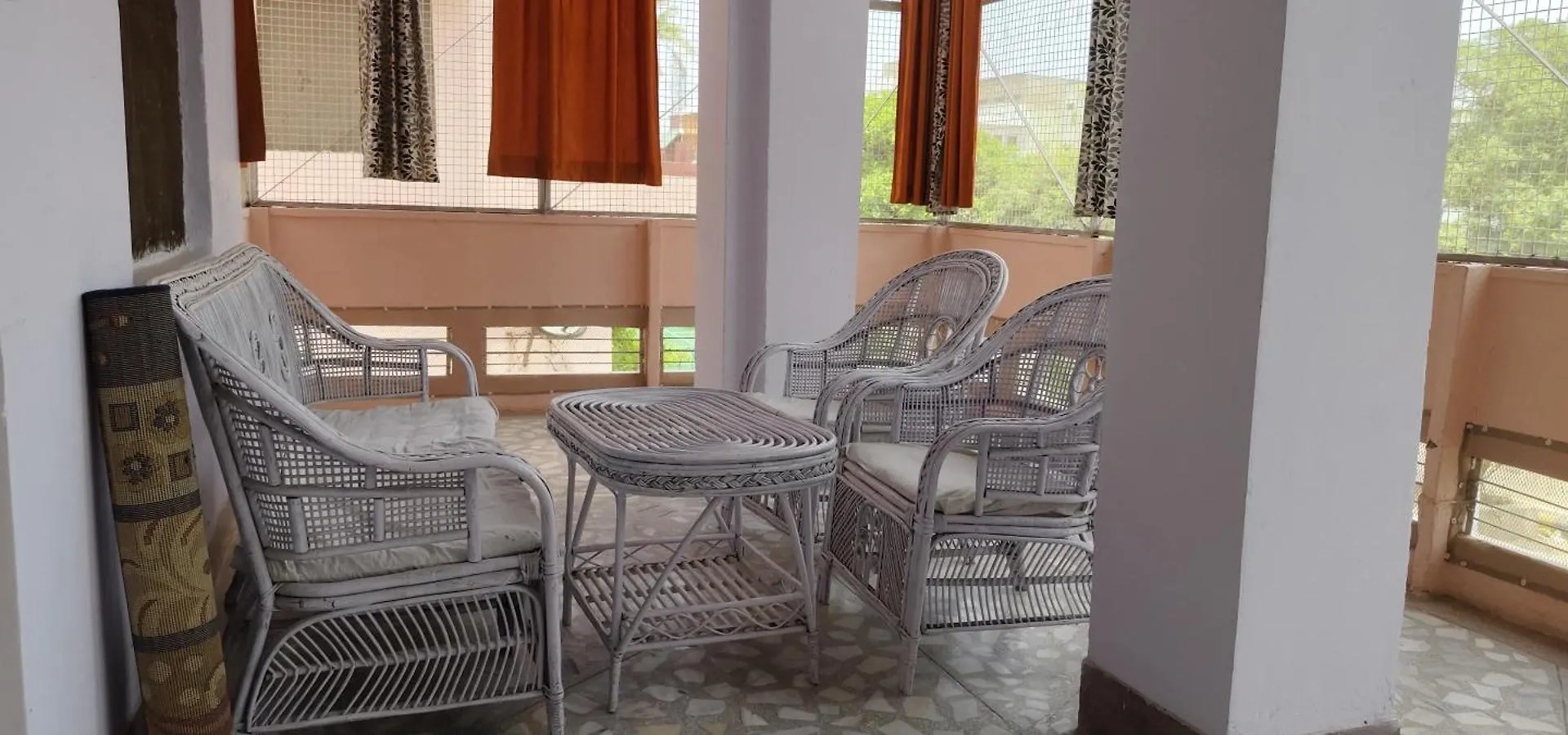 Hotel Divine Orchid Varanasi