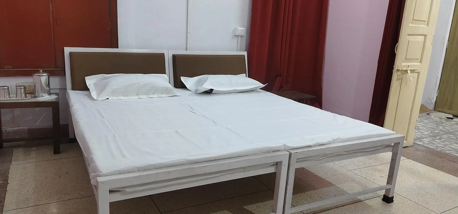 Hotel Divine Orchid Varanasi 0*,